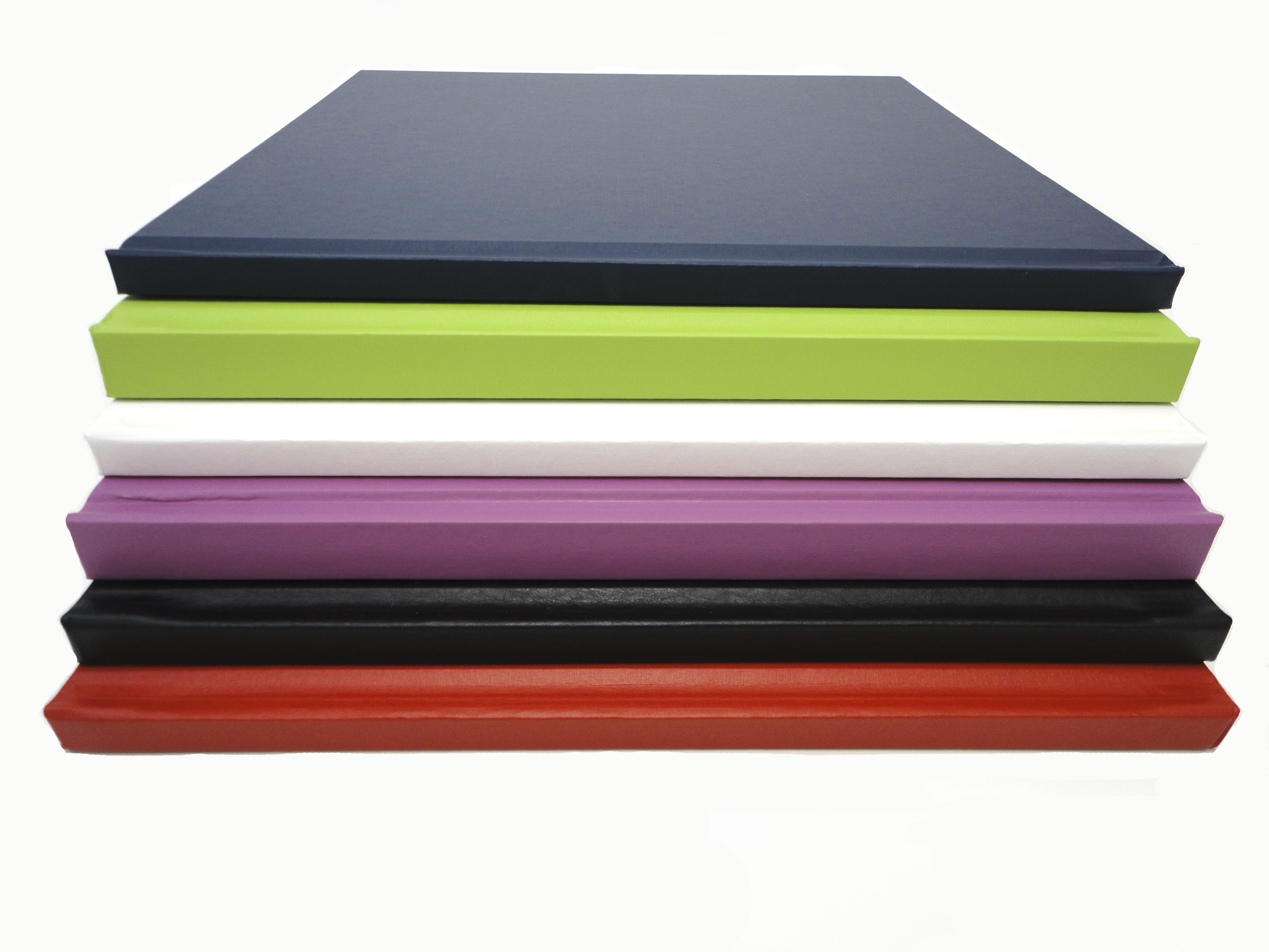 Lay Flat Albums With Panoramic Spreads