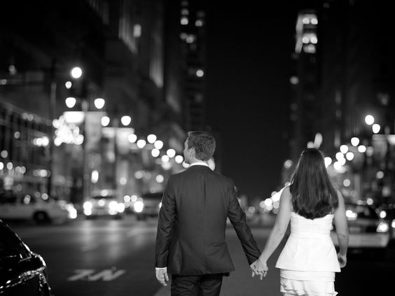 Night time photo shoot for engaged couples in Philadelphia
