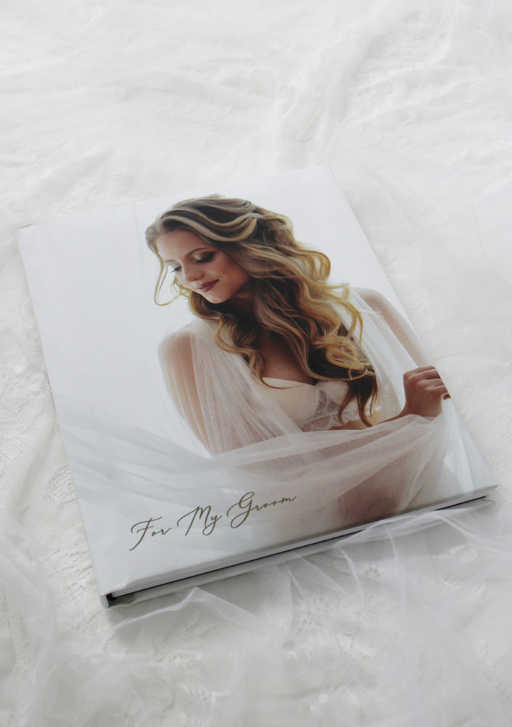 Boudoir Book With Photo Wrap Cover in Mate Finish 