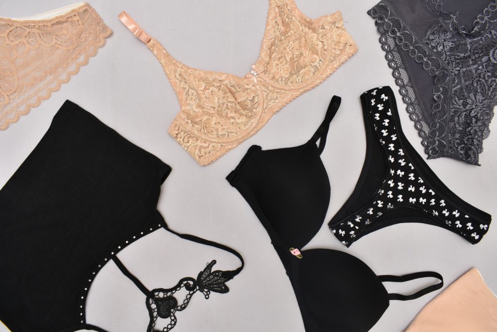 What to wear on a boudoir photo shoot