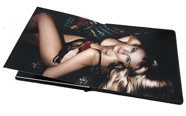 Boudoir book printer - upload your own layouts or use our free temples to design your own.