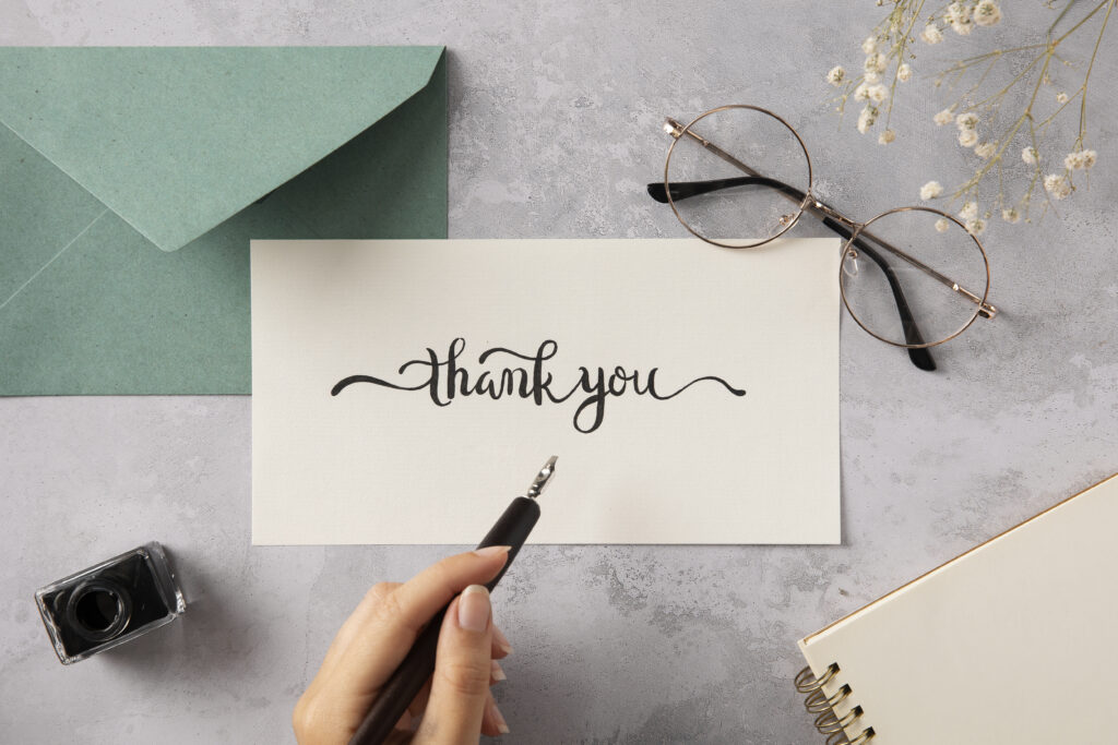 Thank you note image with beautiful flowers