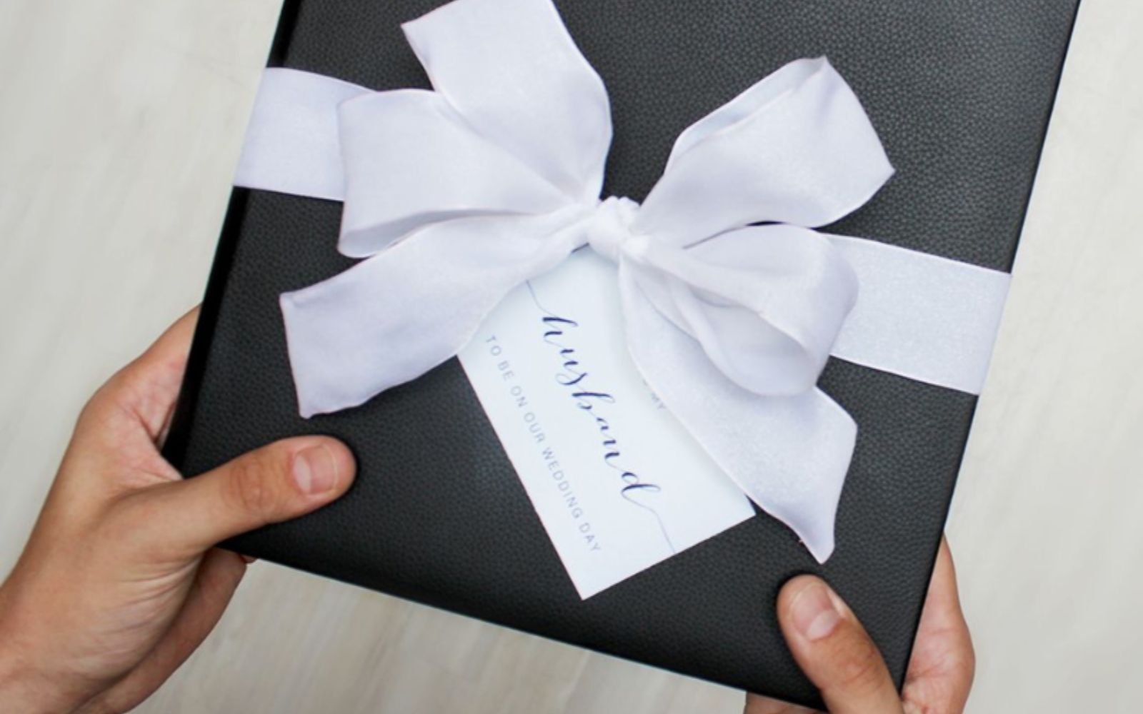 5 Year Anniversary Gifts for Your Loved Ones
